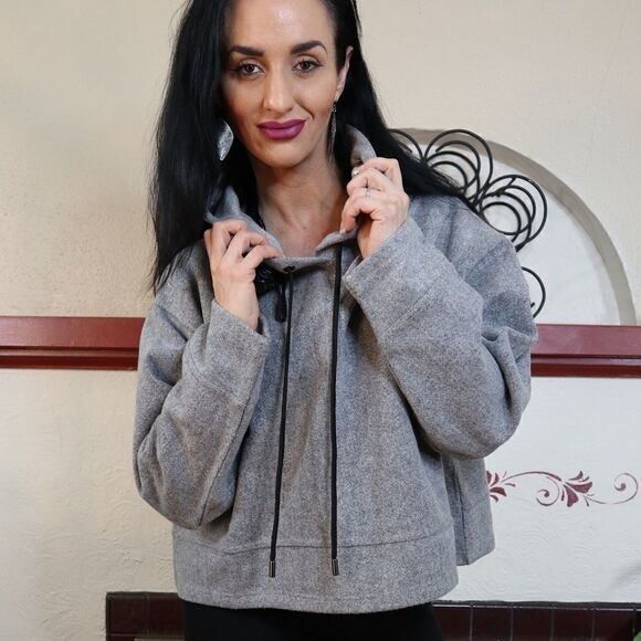 Zara knit crop hoodie heavy draw strings - Picture 5 of 8